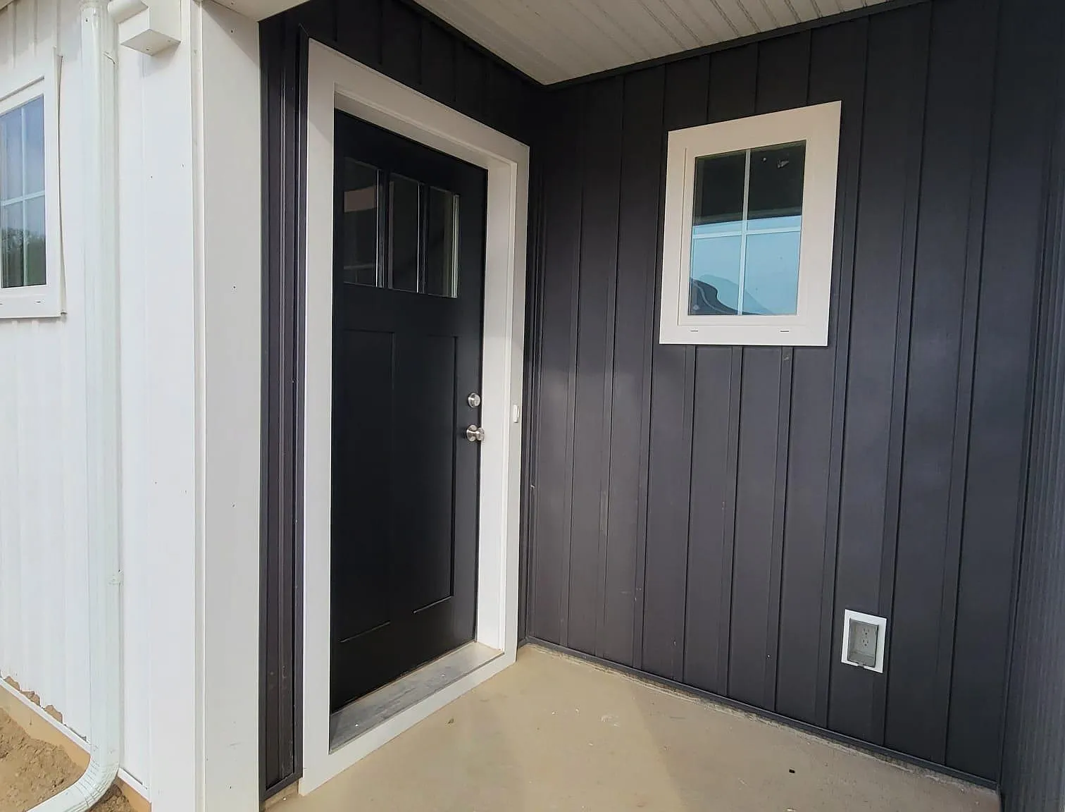 3 bed, 2.5 bath, 1725 sqft, $2,295 — Photo 4