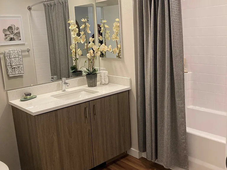 Marquee Apartments — Photo 45