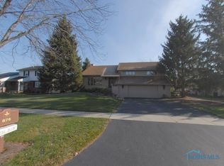 876 Bridgeton Ln, Perrysburg, OH 43551