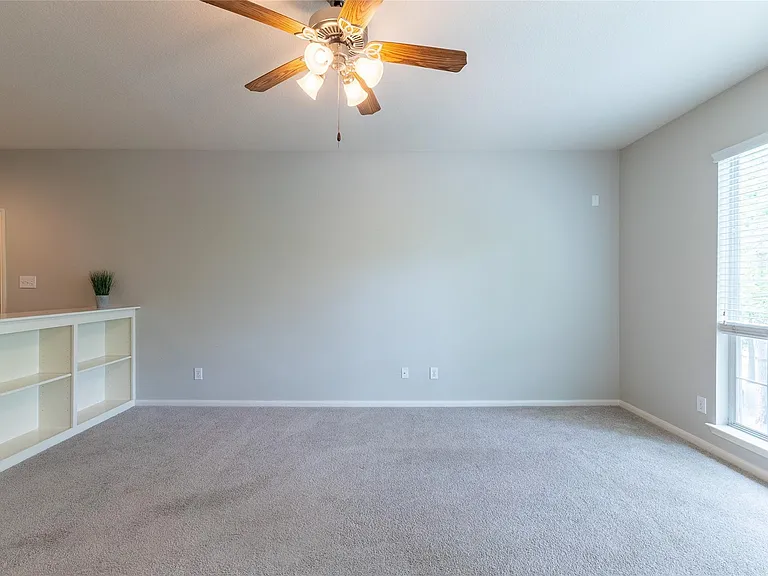 6607 Lake Woodlands Dr #624 — Photo 17