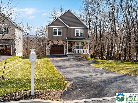 4th image of 820 Public Rd