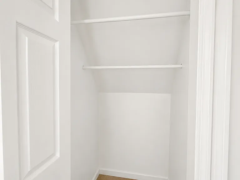 2935 N Baldwin Pl #1 — Photo 8