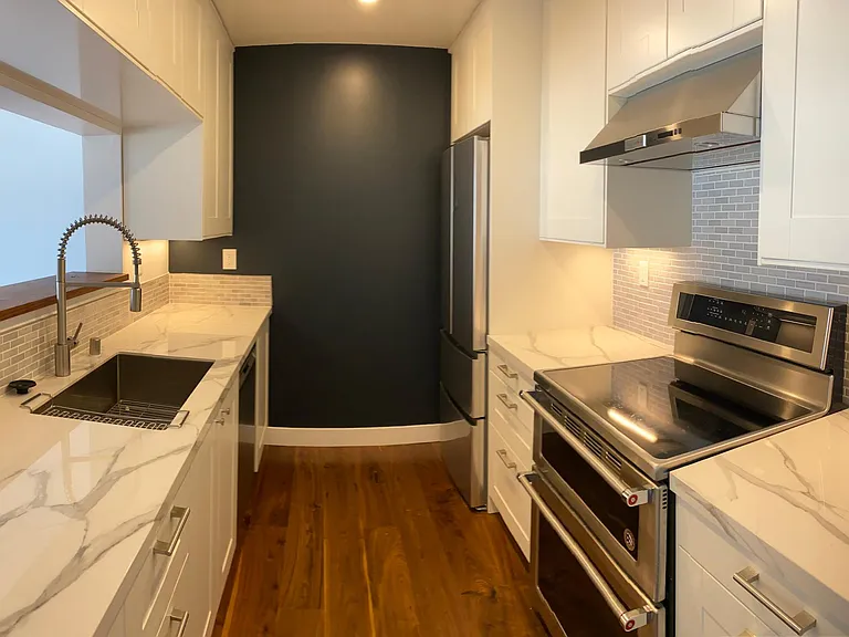 300 3rd St #1116 — Photo 27