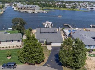 672 Harbor Rd, Brick, NJ 08724