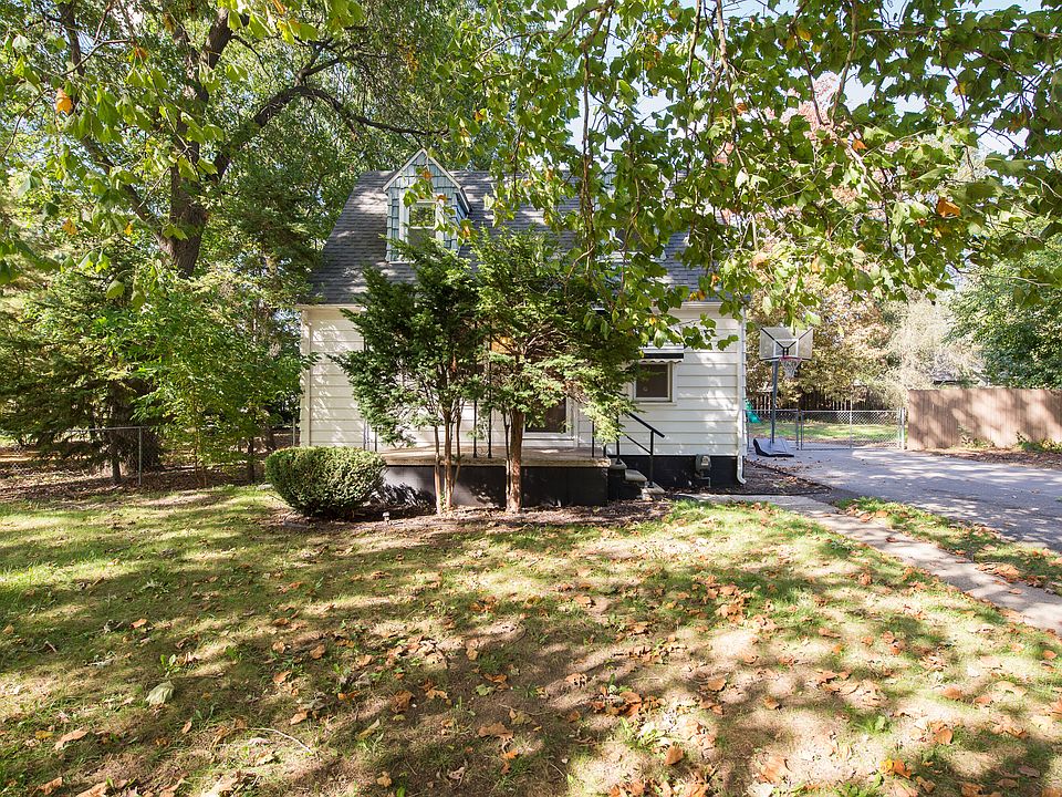 31978 Pierce St, photo 29