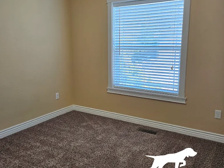 10817 W Franklin Rd — Photo 25