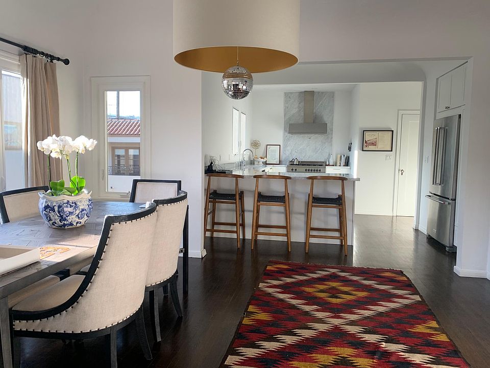 Dining/Kitchen