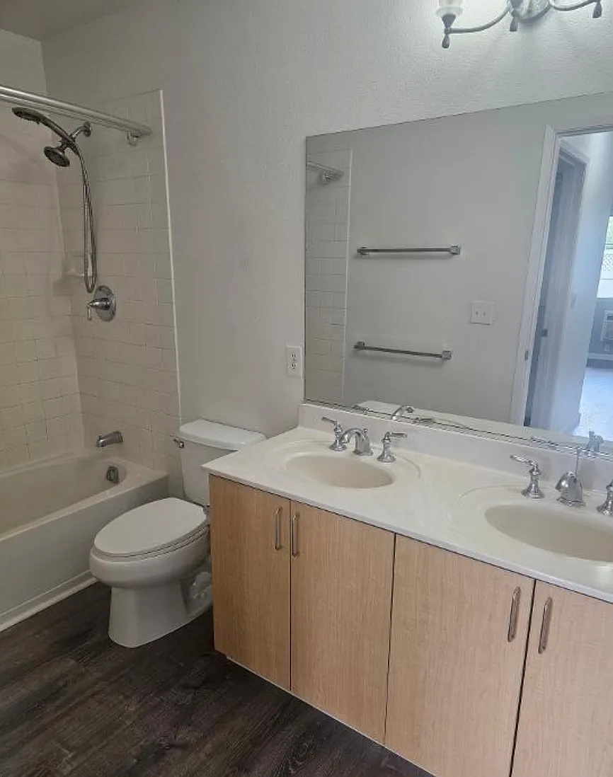 VY7204 (95-1001 Ukuwai Street, Apt 2104) - 1 — Photo 4