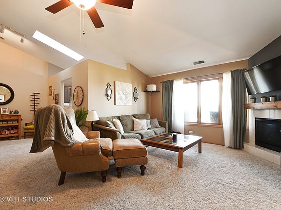2nd image of 6680 183rd St APT 3D