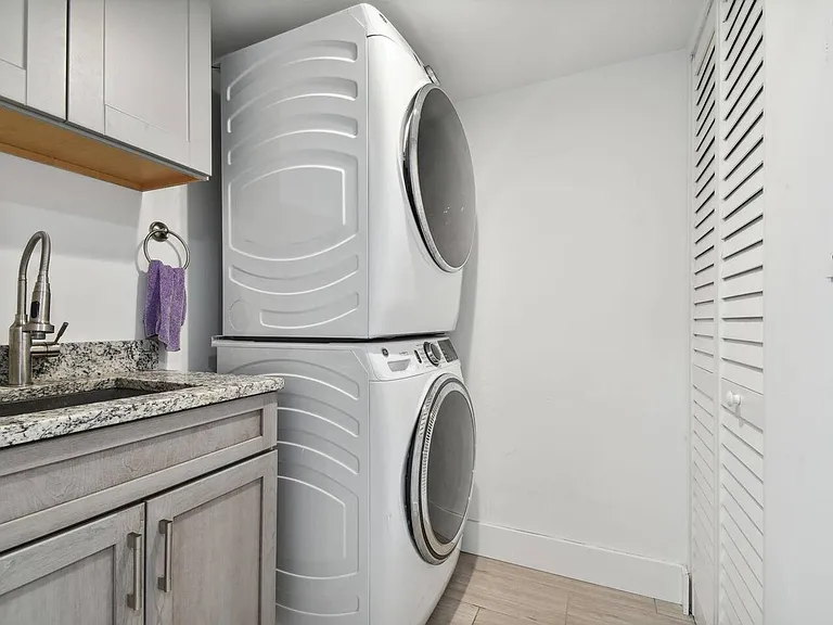 Washer/Dryer
