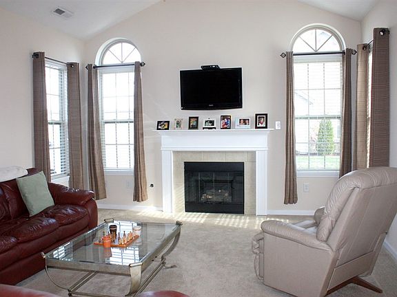 4th image of 7914 Gold Brook Dr