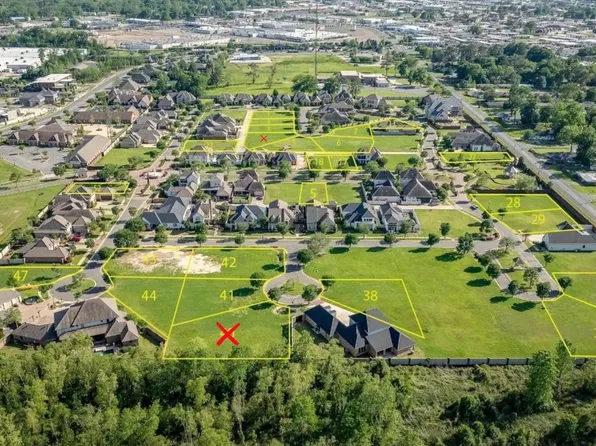 1817 Toulouse Dr, Monroe, LA 71201