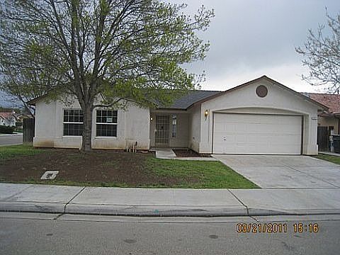 2nd image of 617 Gamay Ave