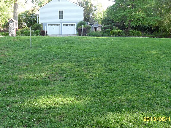 5th image of 4392 Janice Dr