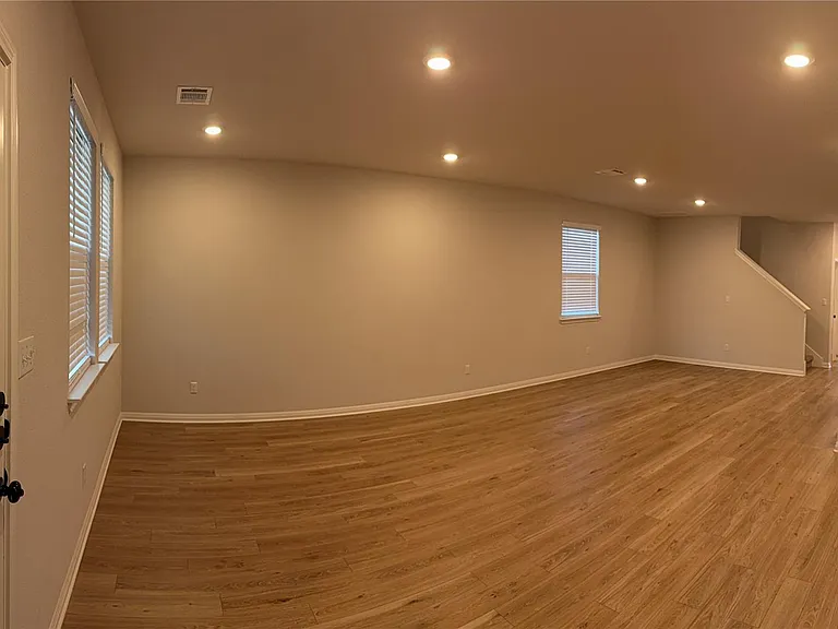 139 Gullivers Dr — Photo 23