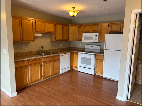 9445 Chalkstone Crse #1608