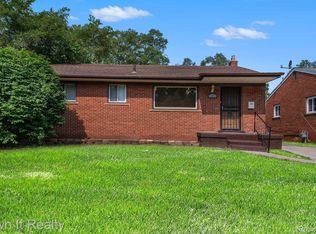 19361 Shiawassee Dr, Detroit, MI 48219