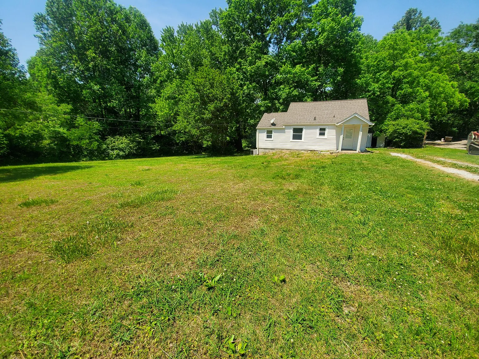 6305 Carney Rd — Photo 2