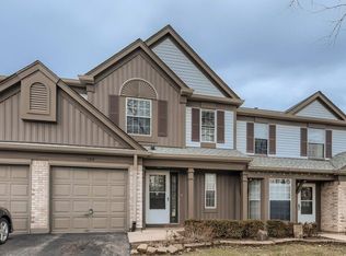 104 W 67th St, Westmont, IL