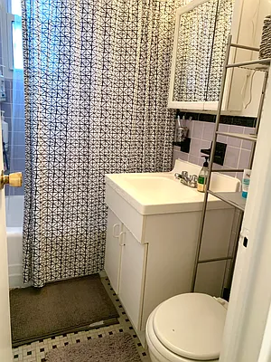 Rented by Corcoran | media 7