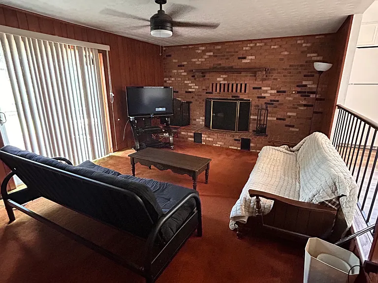 7913 Red Jacket Way — Photo 6