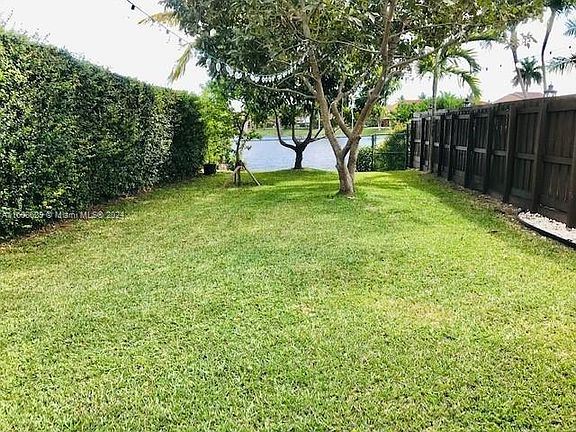 4th image of 8353 SW 161st Pl