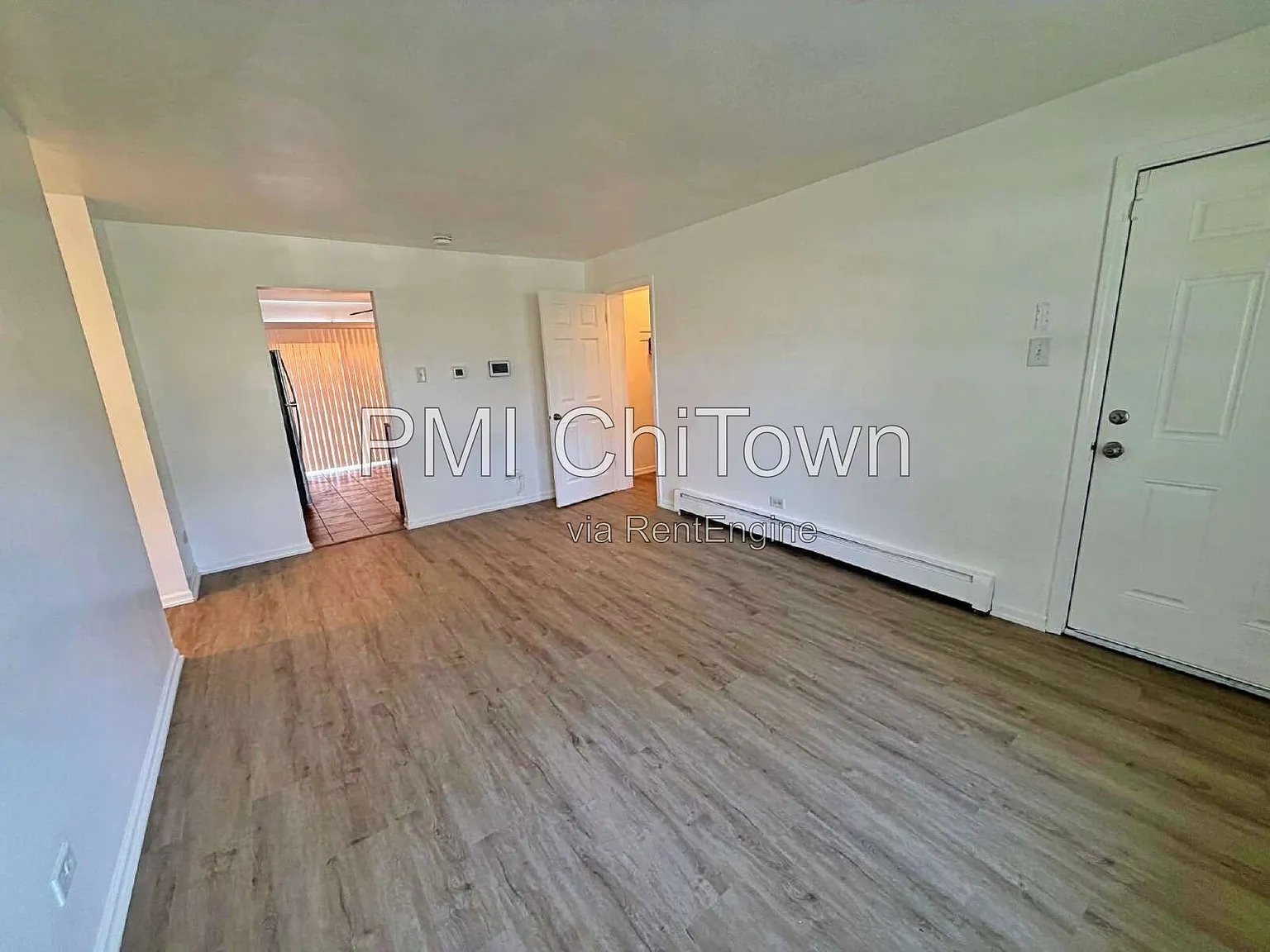 3 bed, 1.5 bath, $1,800 — Photo 4