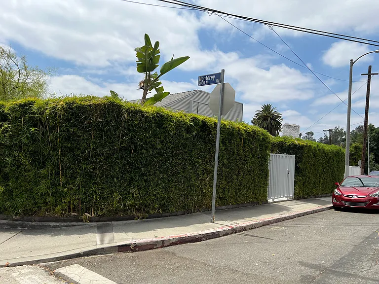3841 Monterey Rd — Photo 4