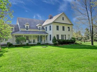 794 Stockbridge Rd, Charlotte, VT 05445