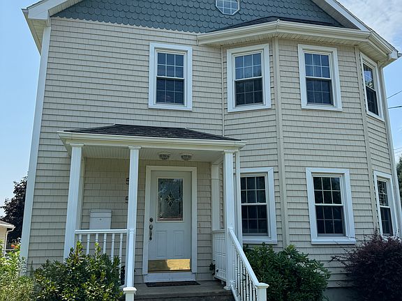 2nd image of 53 Pettaconsett Ave