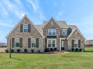 13415 N Fields Ln, Olive Branch, MS 38654