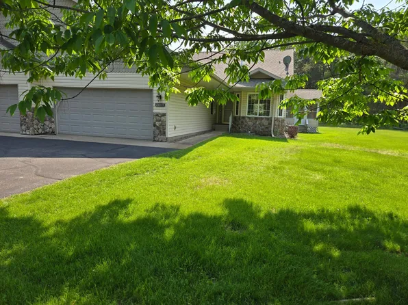 24197 White Pine Dr, Nisswa, MN 56468