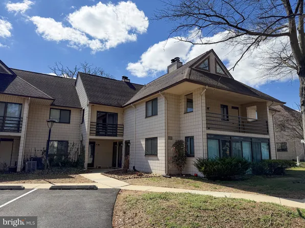 1220 Afton Ct, Dover, DE 19904