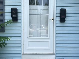 726 Enfield St, Enfield, CT 06082