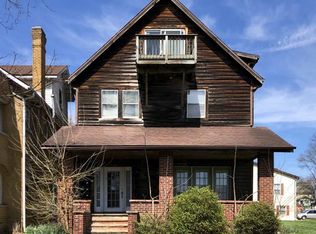 2586 3rd Ave, Huntington, WV 25703