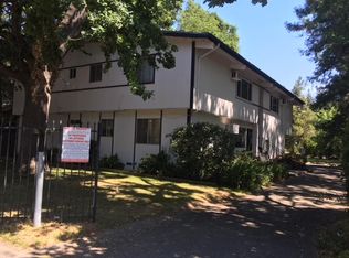 1059 Rio Ln APT 4, Sacramento, CA 95822