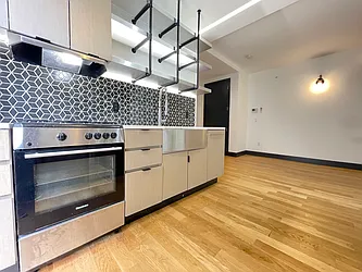 Rented by PadRabbit LLC