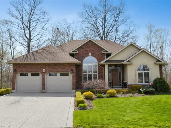 34 Birch Ave, Norfolk County, ON N0A 1N6