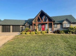 7325 SW 93rd St, Wakarusa, KS 66546