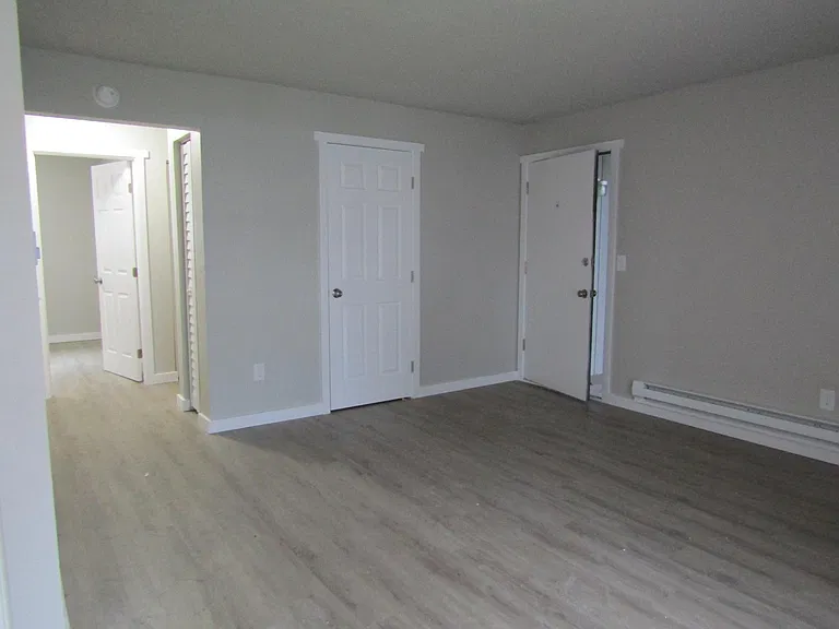 5526 Chicago Ave SW — Photo 3