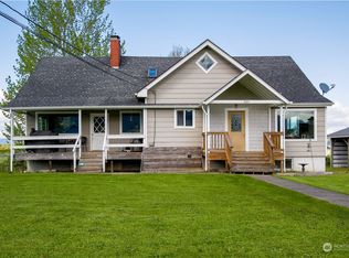 296 N Welcome Slough Rd, Cathlamet, WA 98612