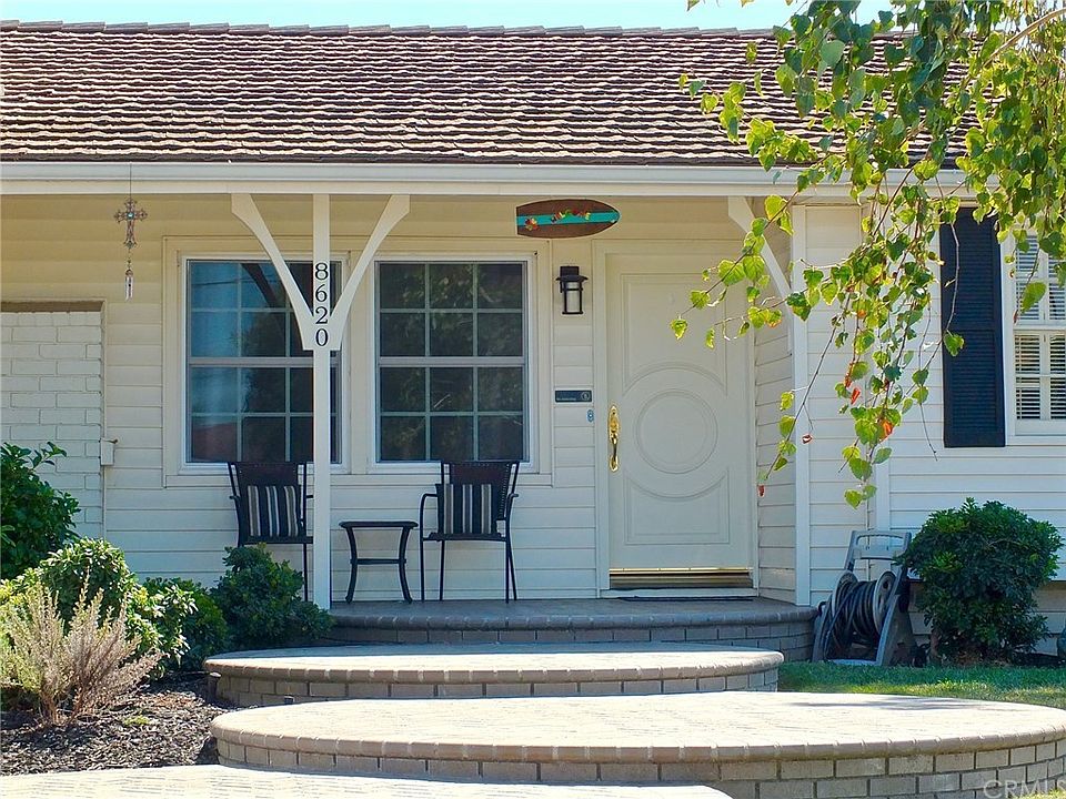 1st image of 8620 Phlox Dr