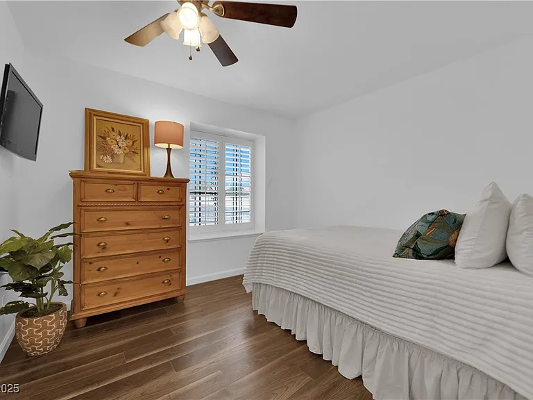 148 Triberg Ct — Photo 19