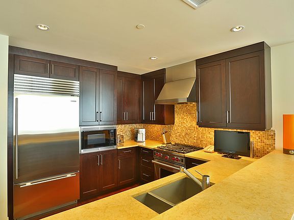 2nd image of 98 San Jacinto Blvd #608