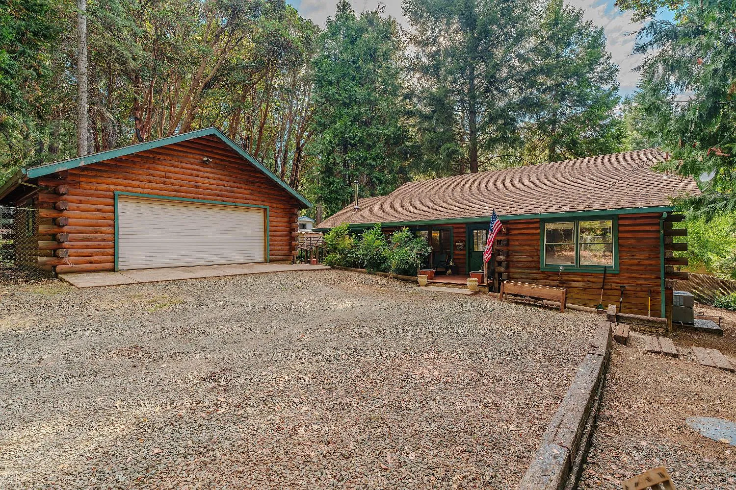 16720 Doolittle Ln photo 1