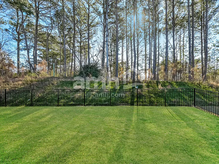 1539 Aquamarine Dr — Photo 16