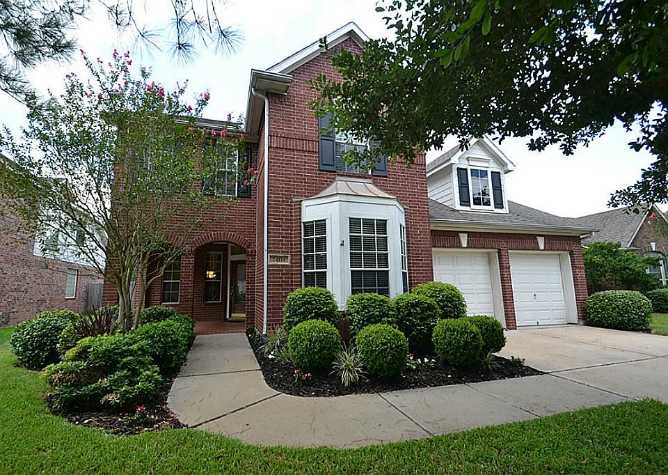 1st image of 24114 Northshire Ln