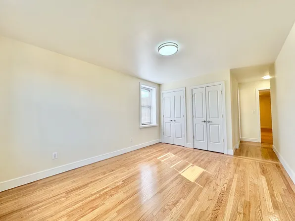 36-40 Bowne Street image 3 of 21