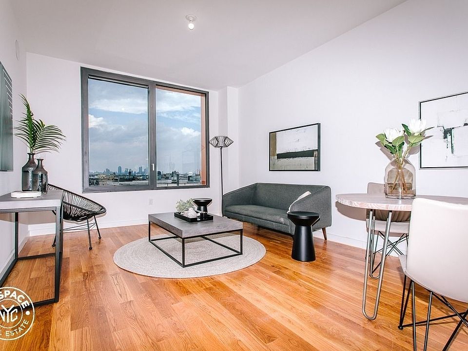 1st image of 123 Melrose St #16H