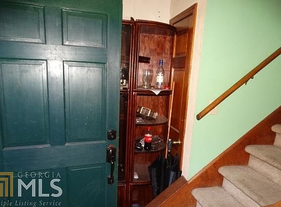 3rd image of 8253 Autumn Forest Dr